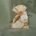C3247-Saco quadrilé decorado com ostensório